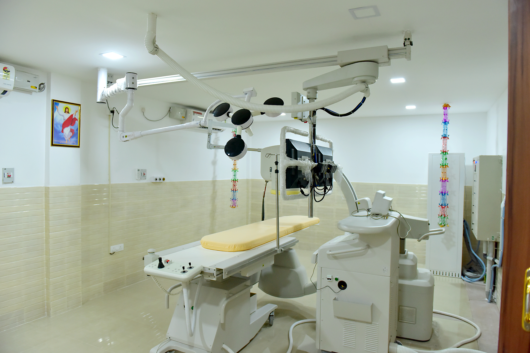 14 CATHLAB.jpg